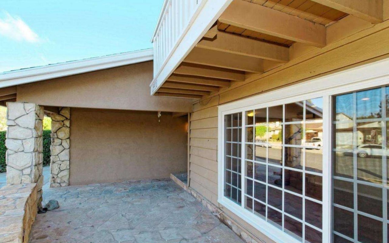 29438 Promontory Pl