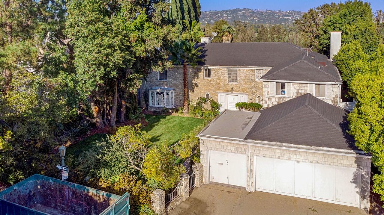 854 Birchwood Drive