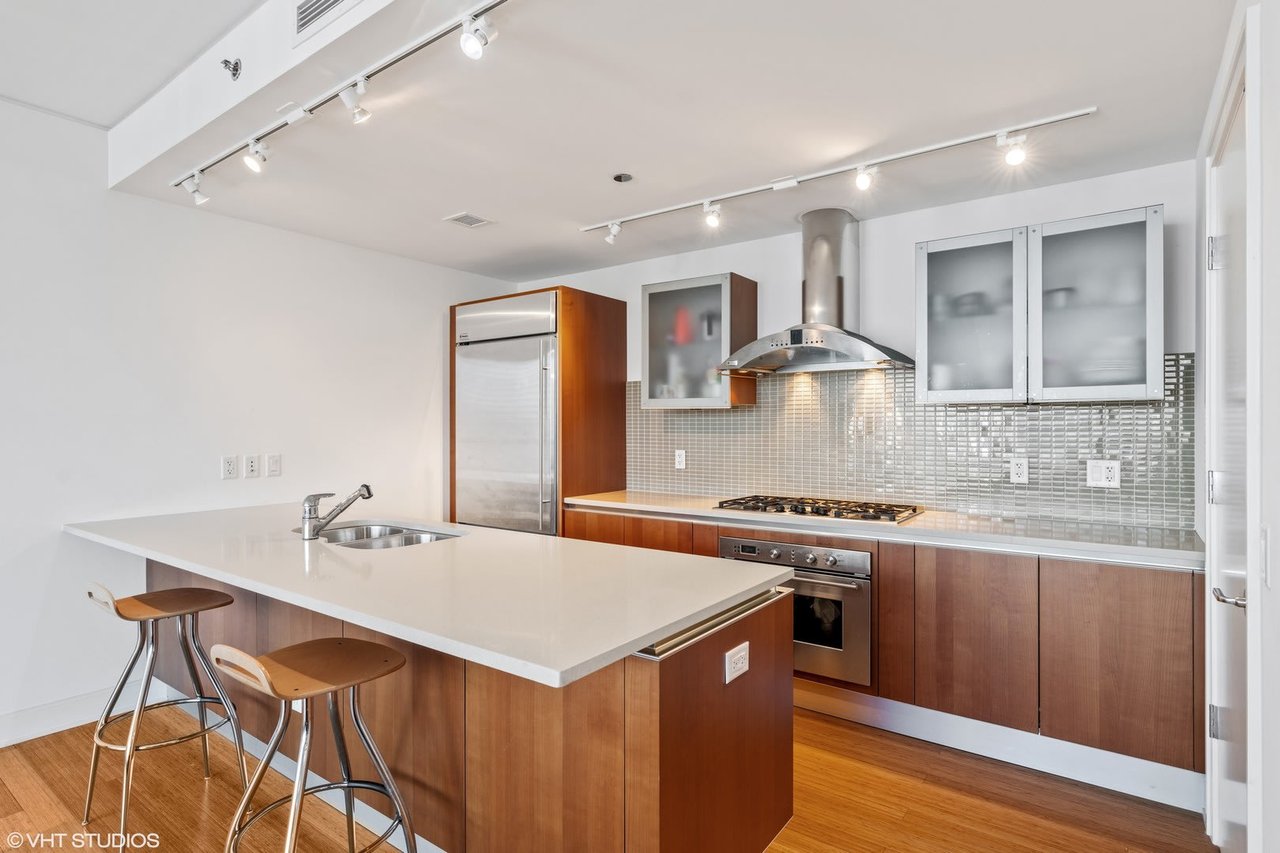340 E Randolph St #2902