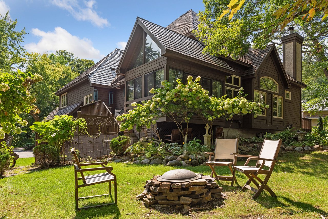 Extraordinary Country English Estate in the Heart of Minnetonka!