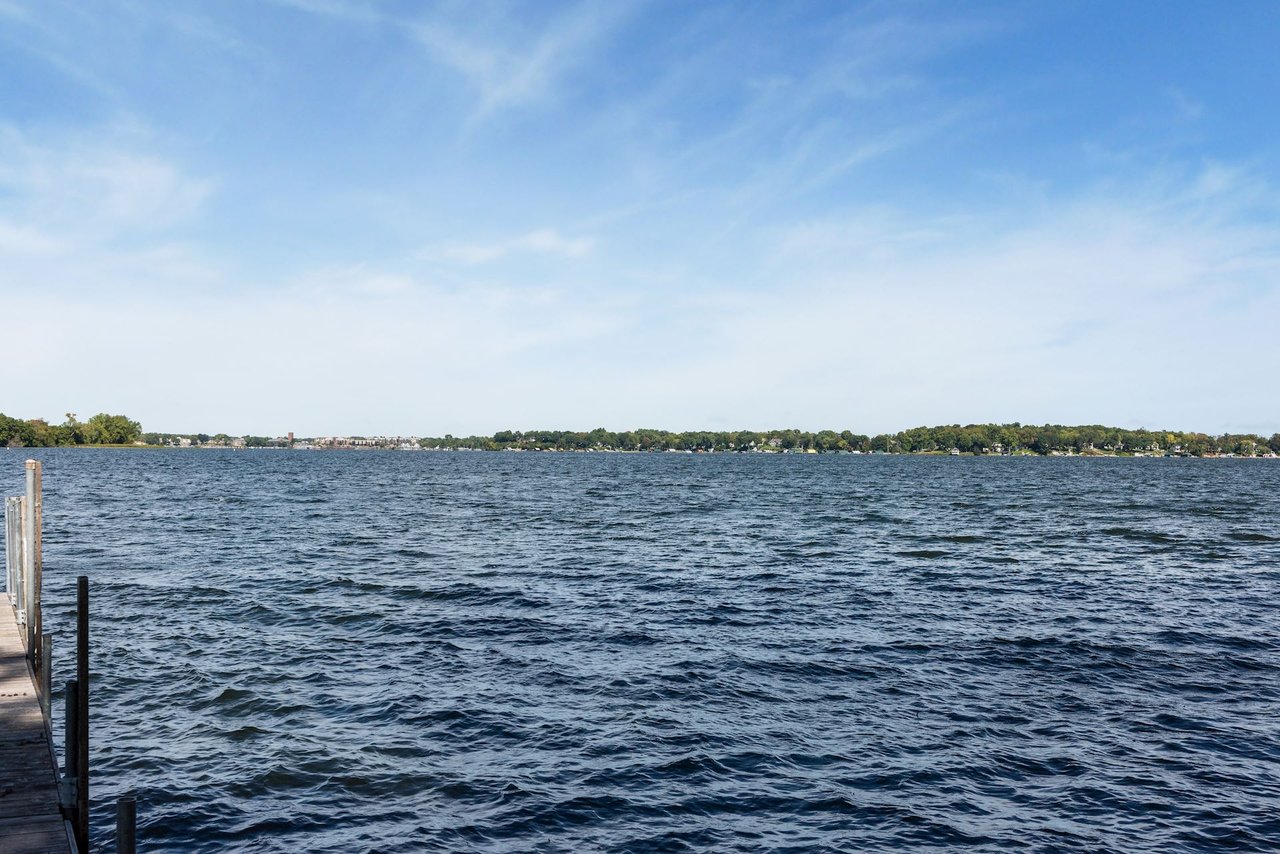 26890 Edgewood Rd | Shorewood