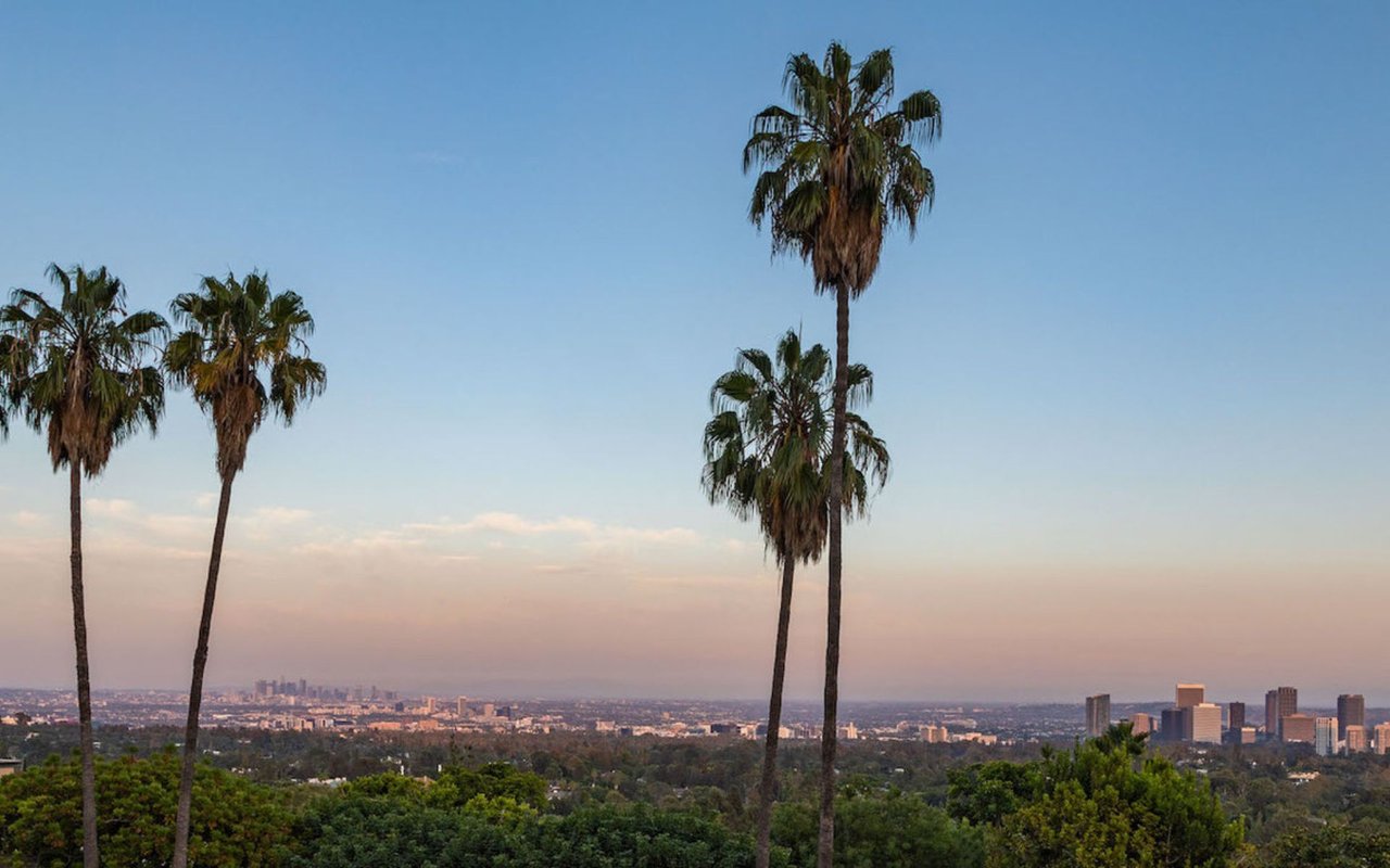 Trophy Estate Site In Bel Air