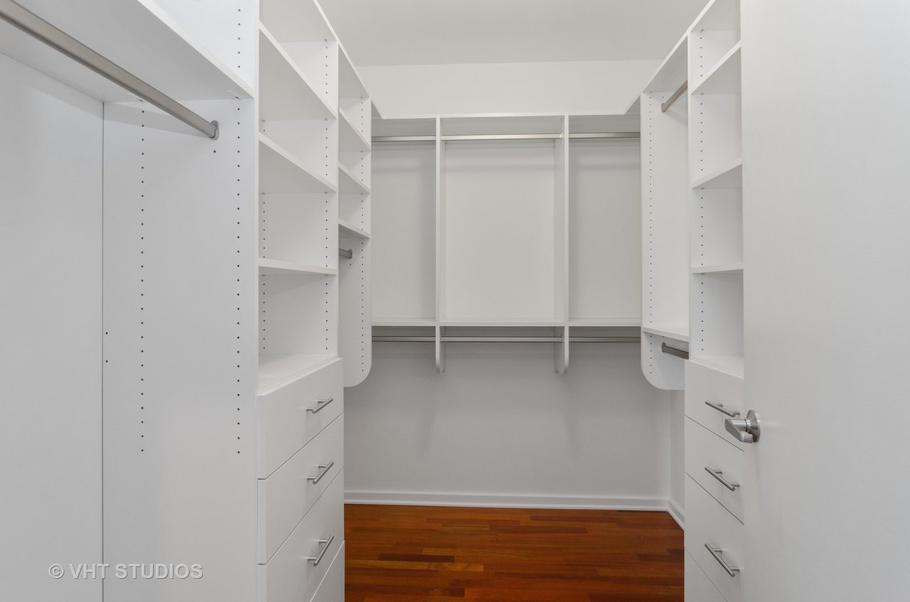 1825 N Winnebago Avenue # 403