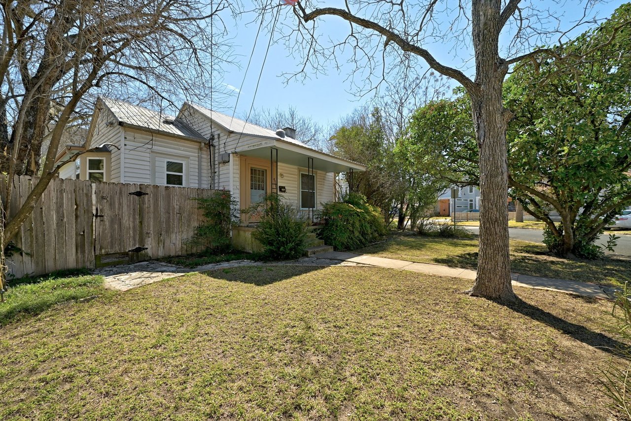 4905 Lynndale Dr, Austin, Texas 78756
