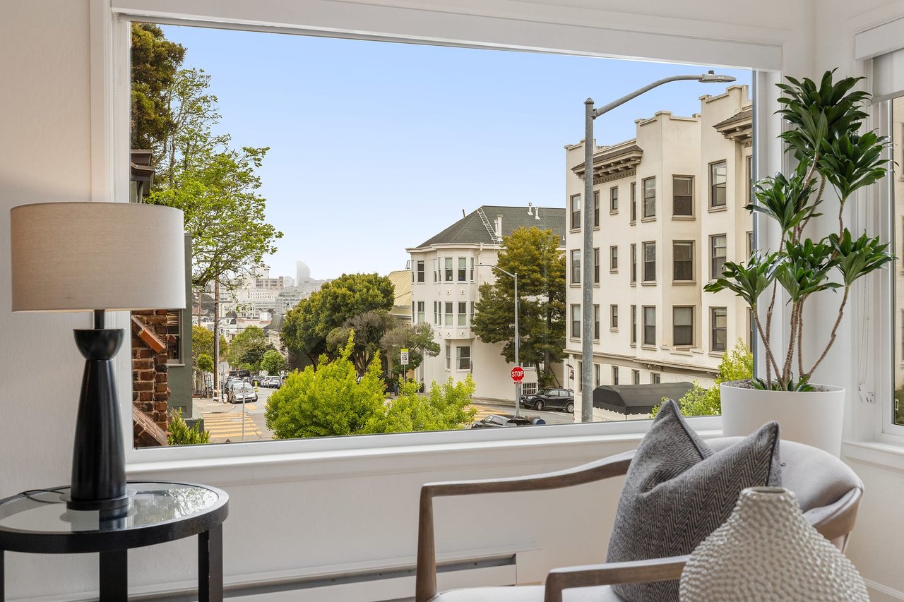 3234 Washington 