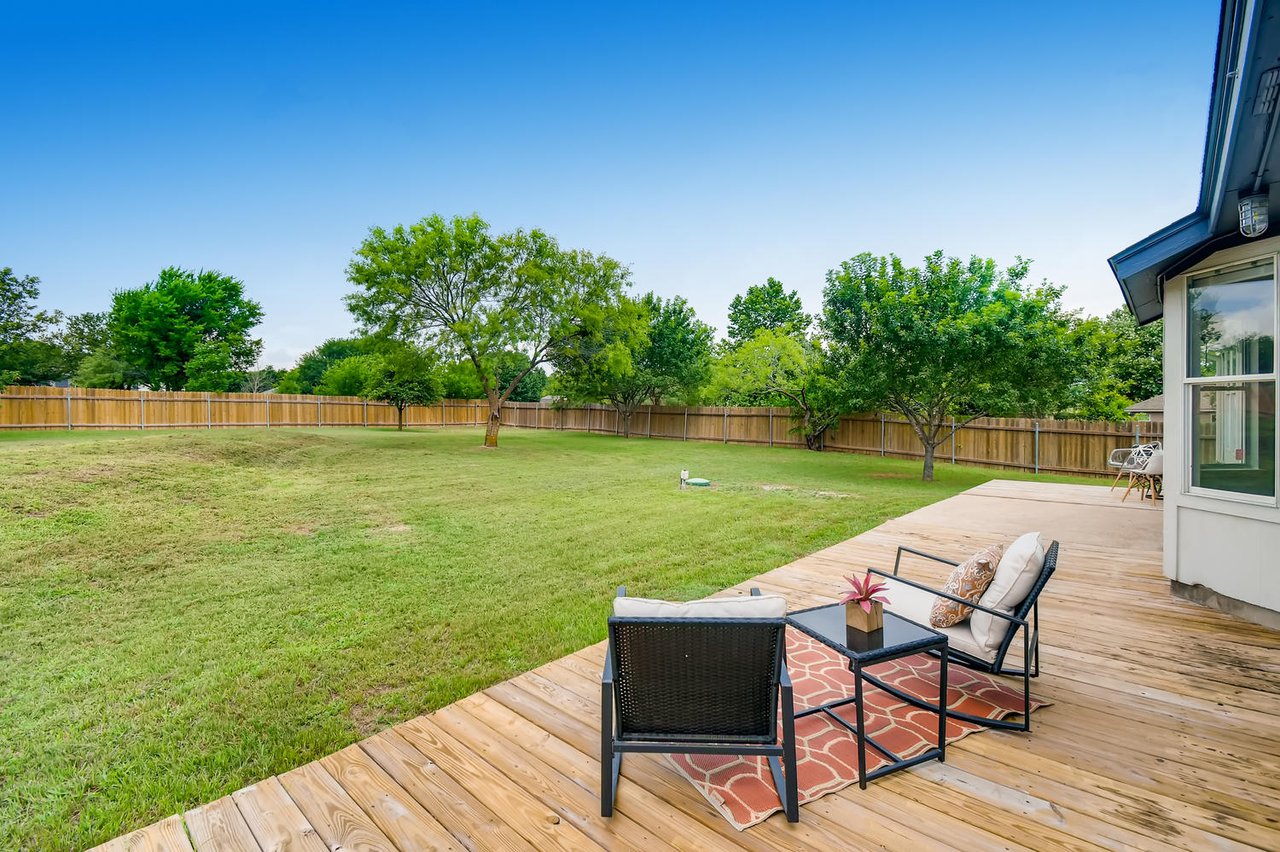 104 Willow Dr