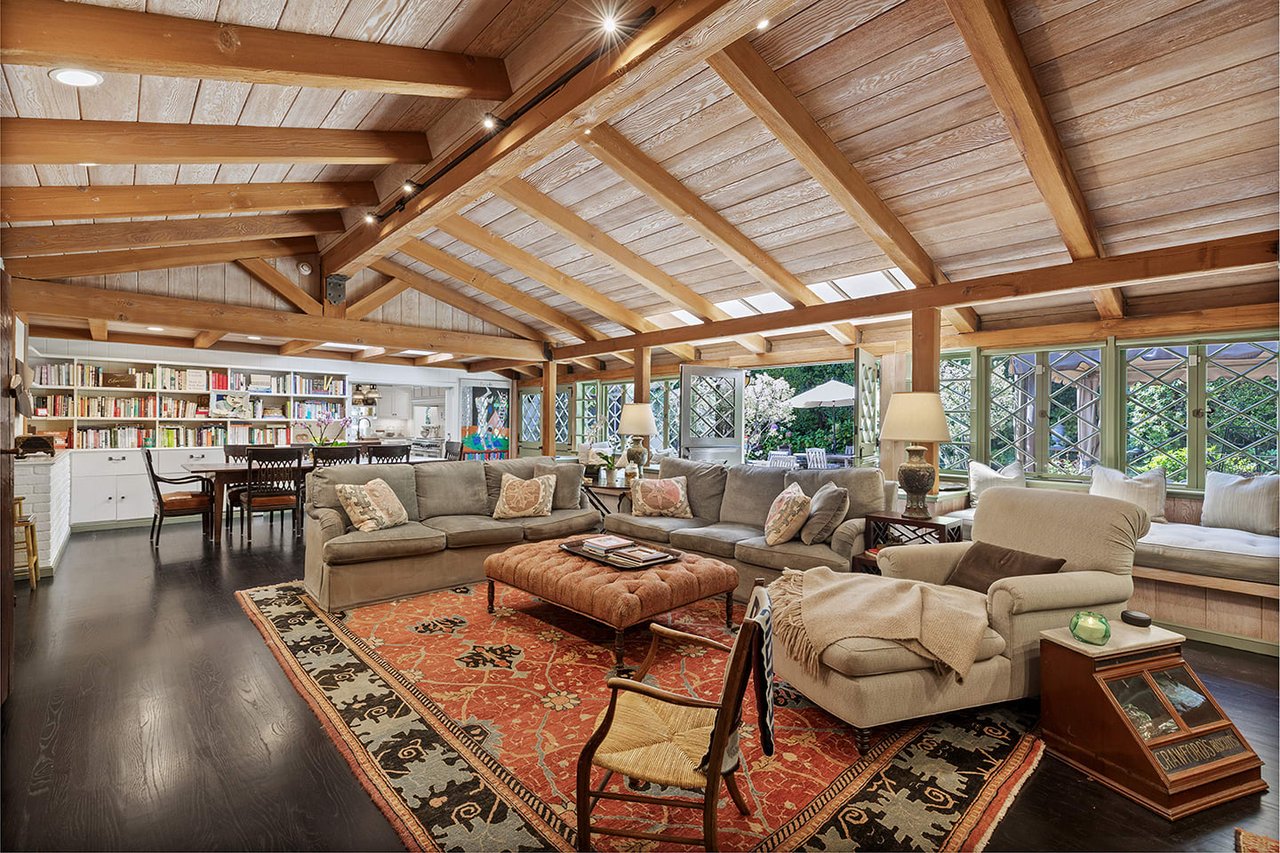 BRENTWOOD ENGLISH COUNTRY ESTATE