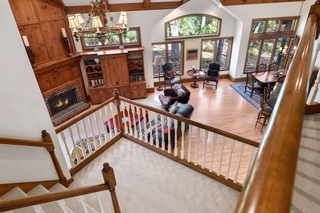 Extraordinary Country English Estate in the Heart of Minnetonka!