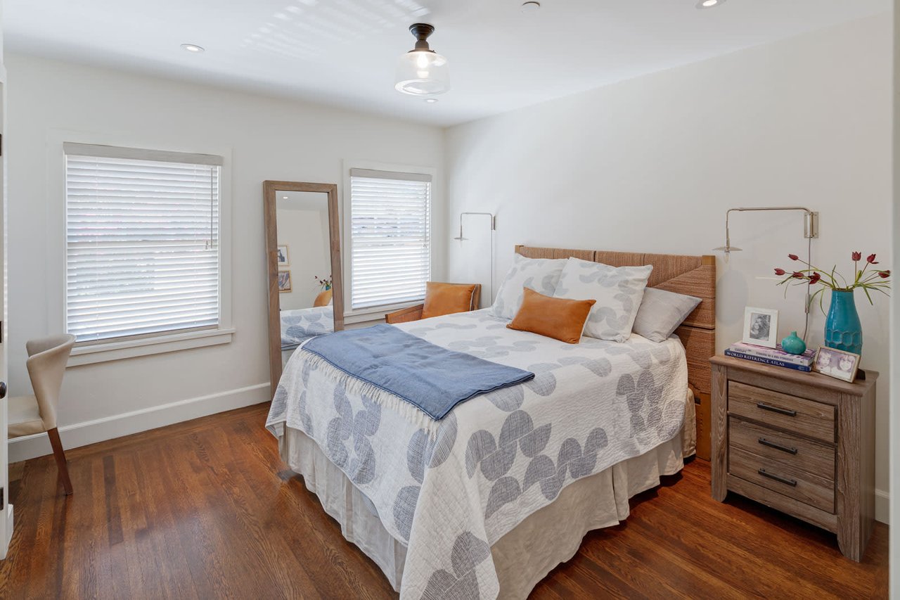 151 Meadowcroft Drive, San Anselmo