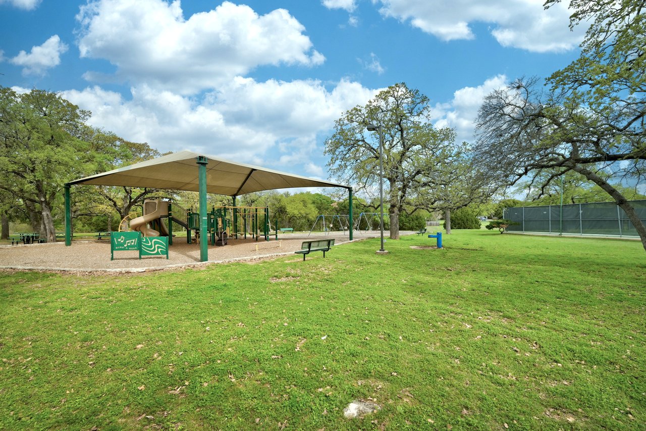 1204 Andrew CV