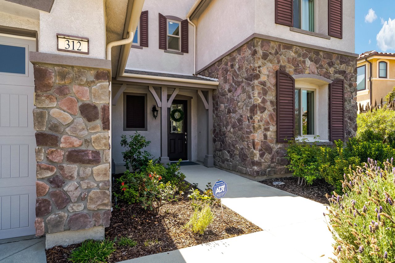 312 Virgo Ct