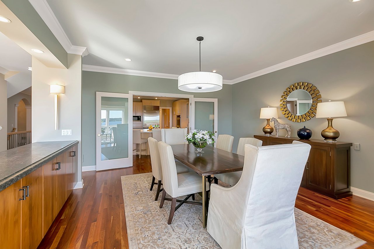 Stunning Downtown Wayzata Townhome // Wayzata Bay Views!