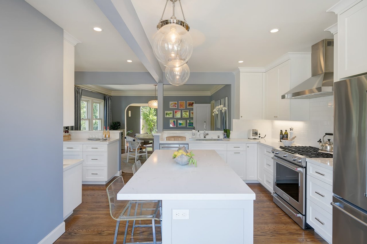 1408 Sir Francis Drake Blvd, San Anselmo