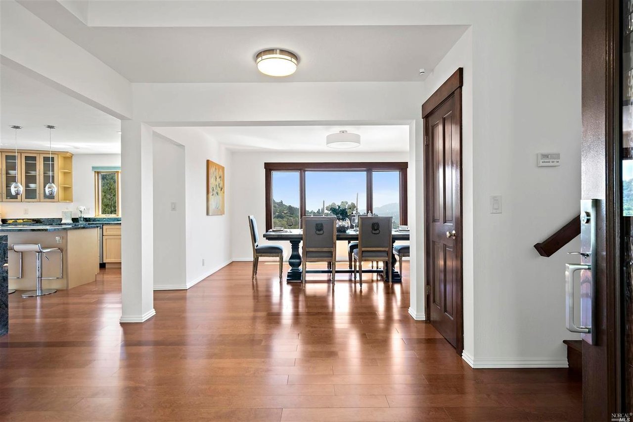 16 Manzanita Pl
