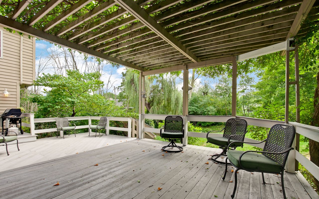 11233 Melvin Dr