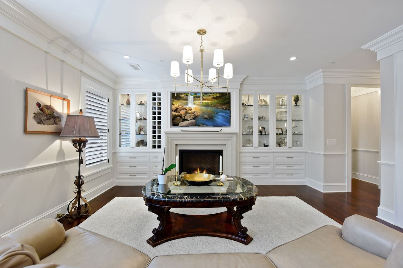 240 Minnetonka Ave S, 203, Wayzata