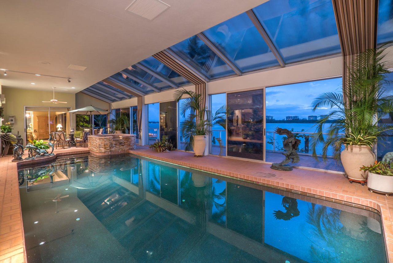 682 Mourning Dove Dr