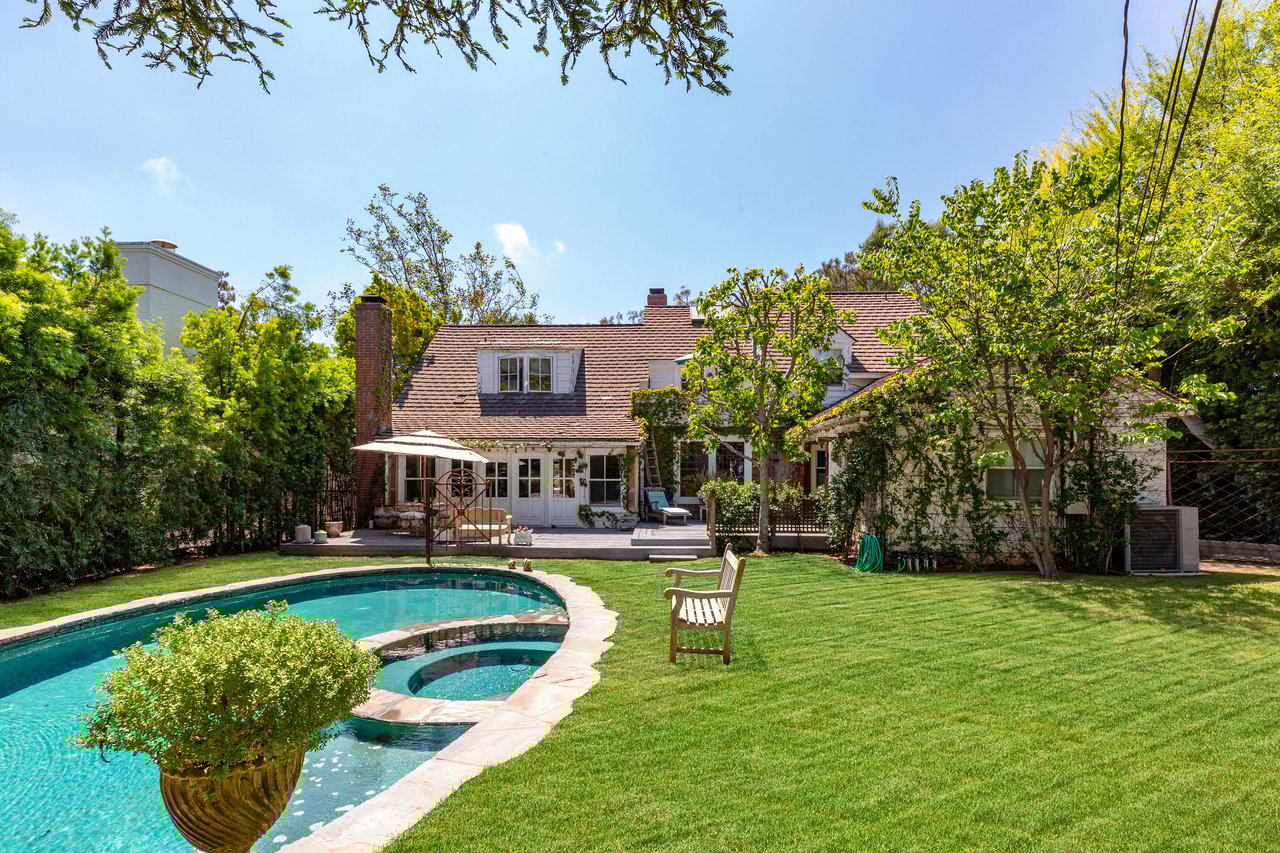 320 South Canyon View Drive
