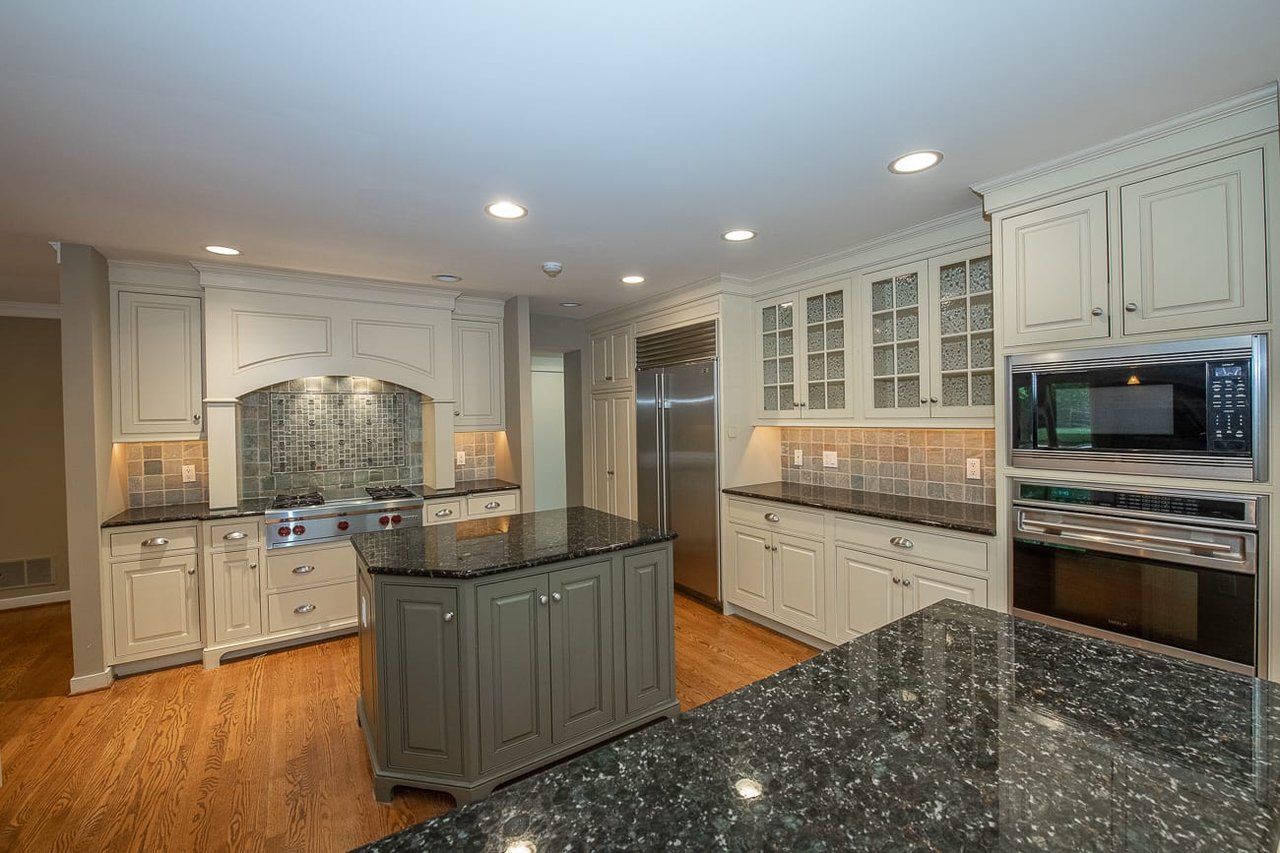 Bryn Mawr Custom Contemporary