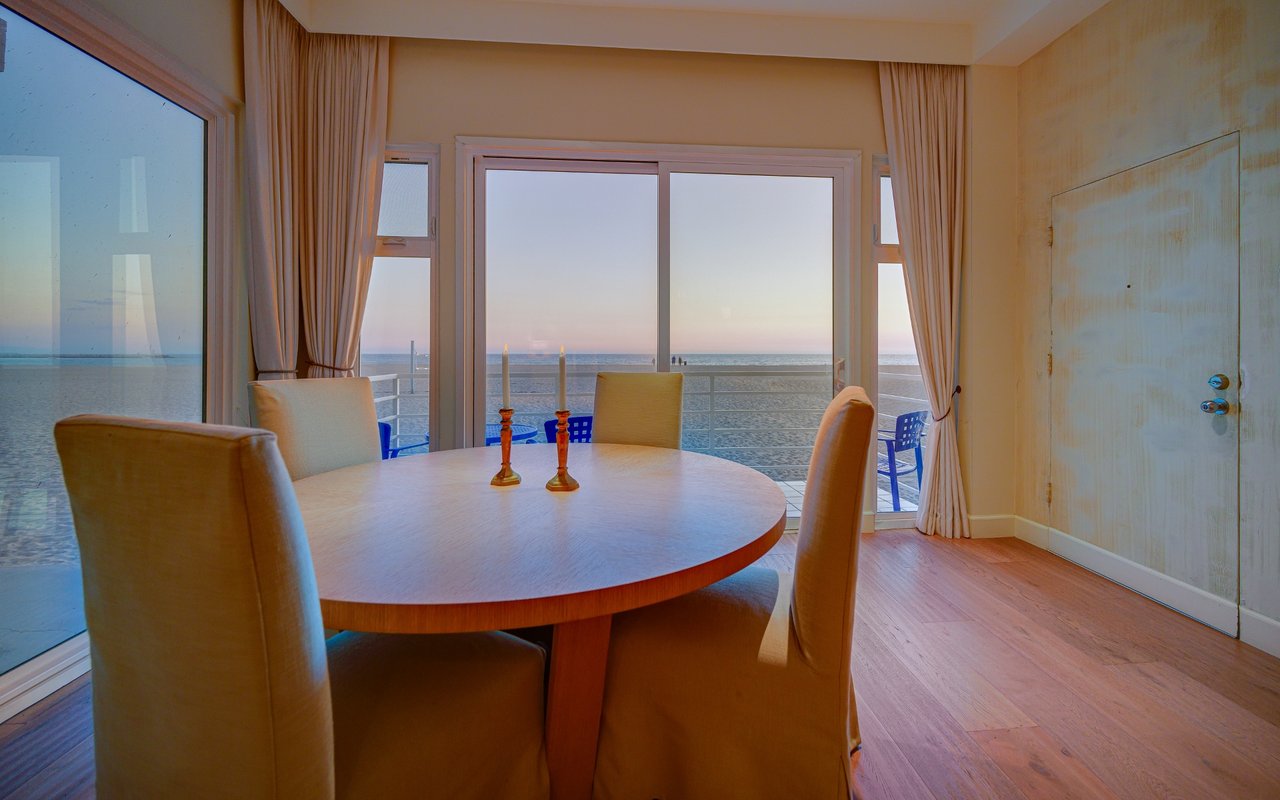 4403 Ocean Front Walk, #105