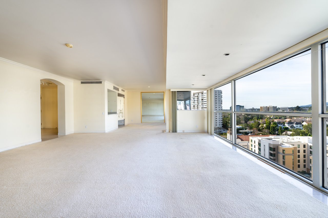 10450 Wilshire Boulevard Penthouse E