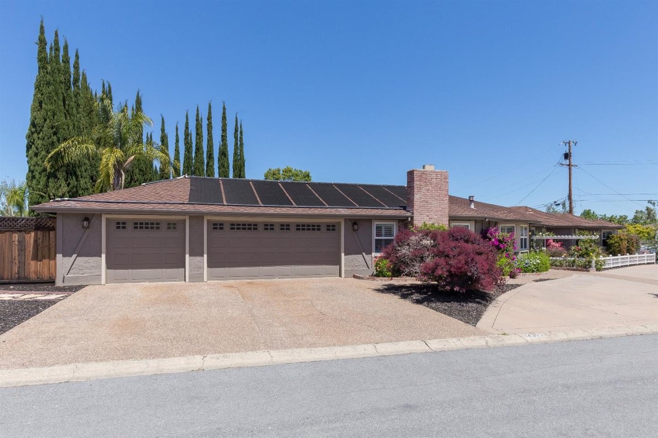 14305 Holden Court