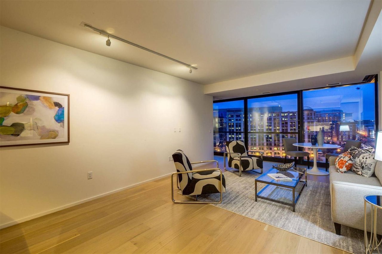 920 I St NW, #1105