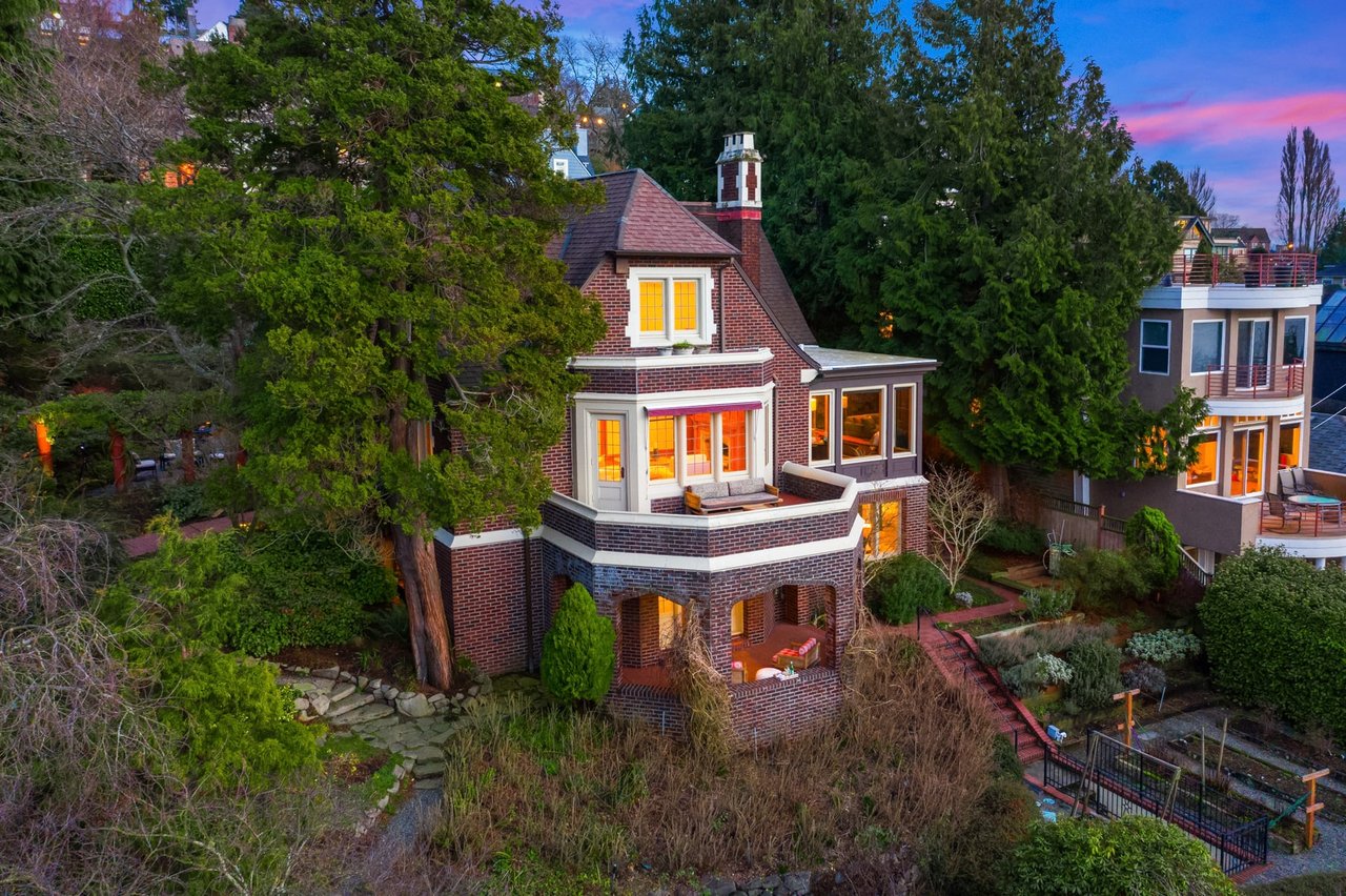 Historic Revival on Queen Anne