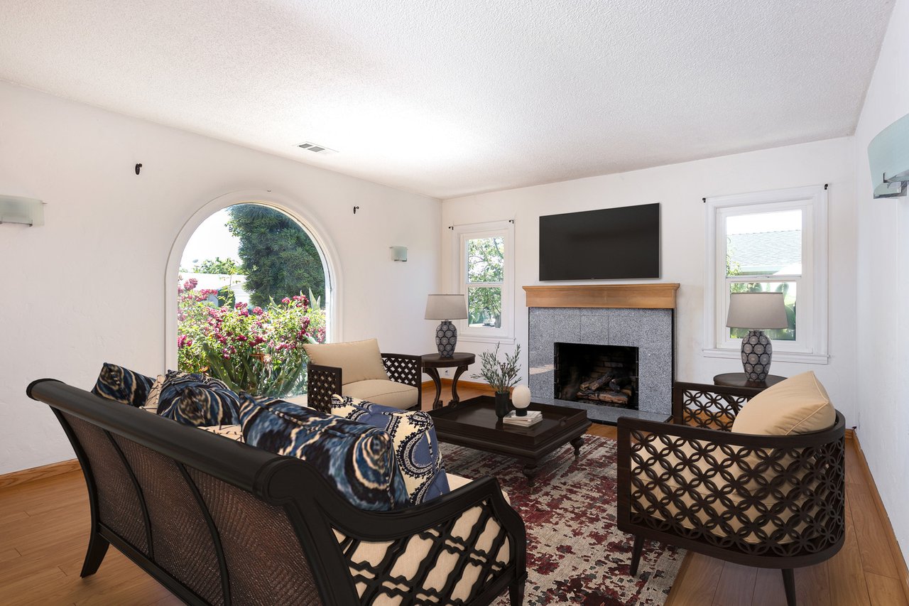 Single Story Gem in Great Location!