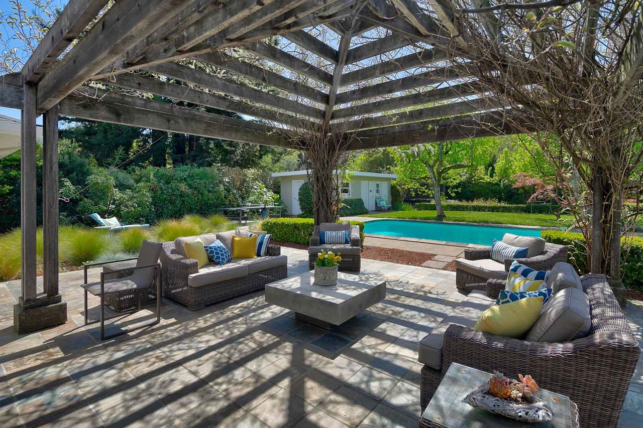 1349 Butterfield Road