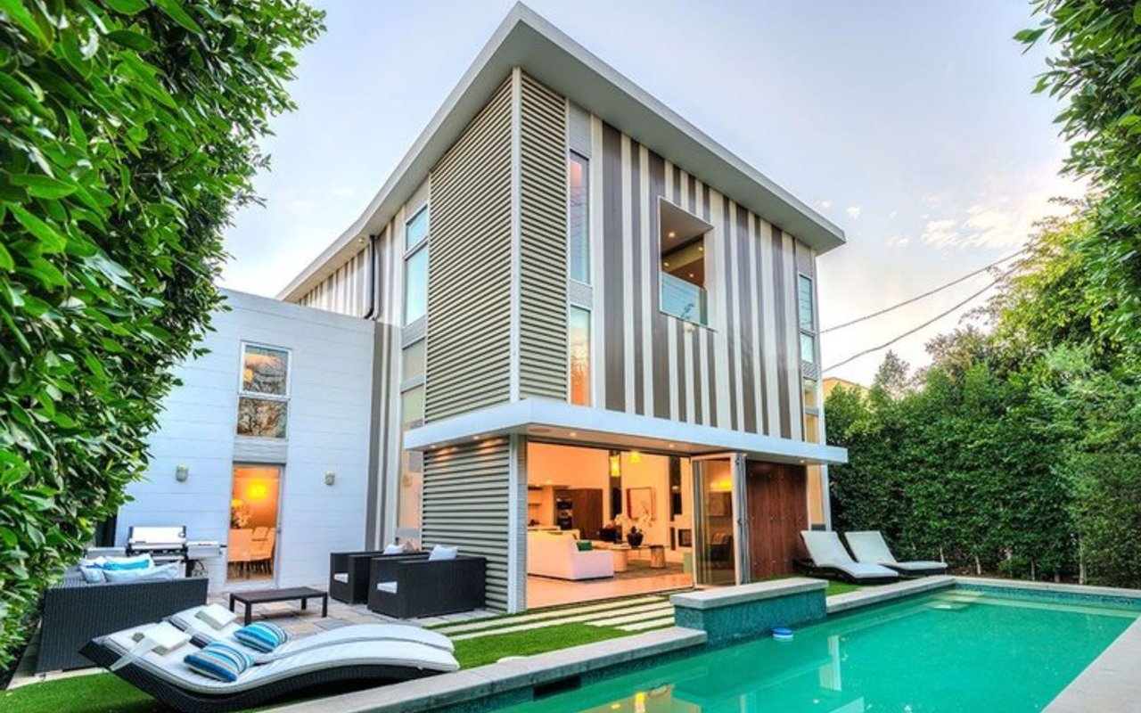 6521 Maryland Dr
