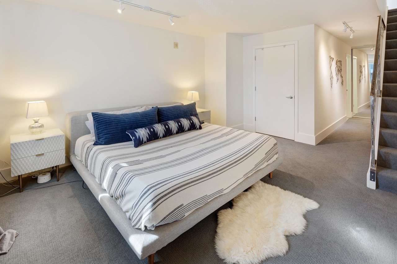 920 Harrison St Unit 1