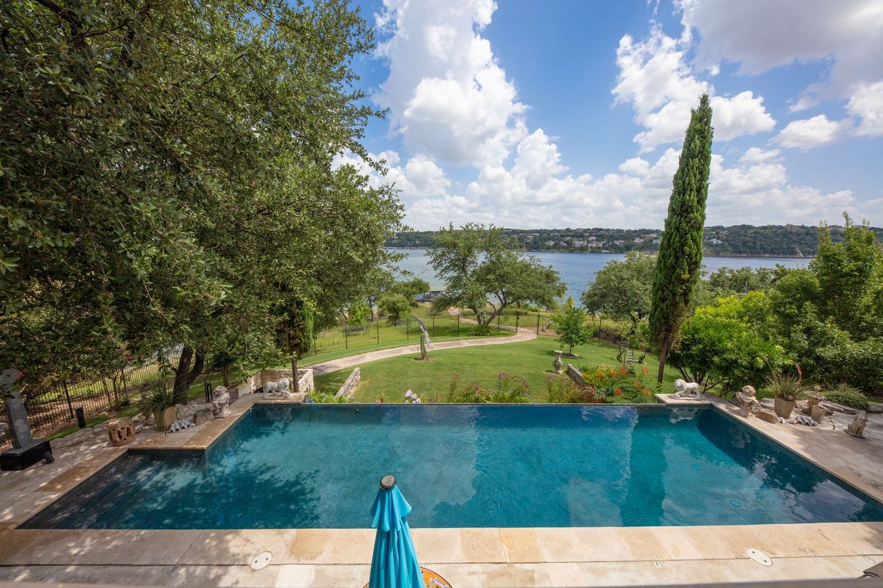 Lake Travis Waterfront