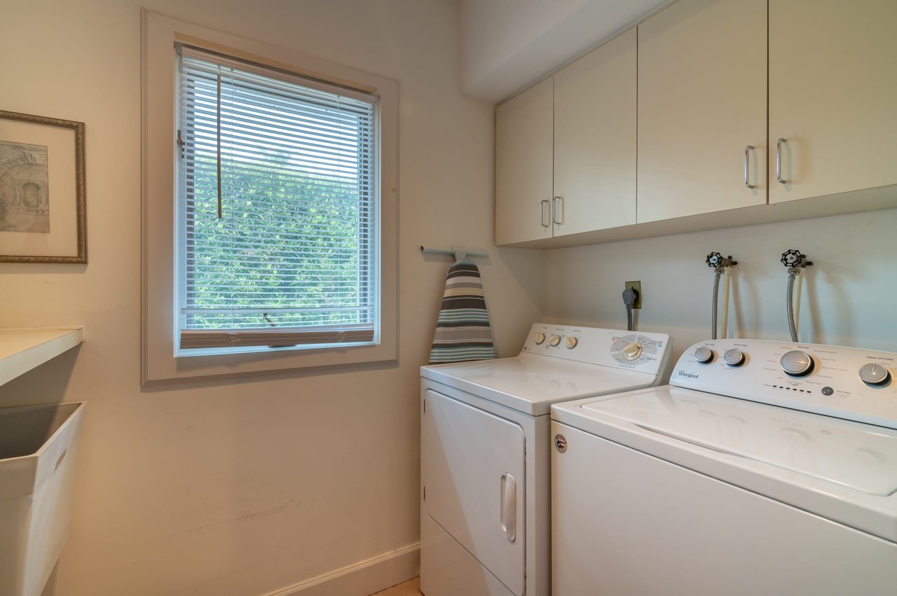 Prestigious Address in Lido Shores