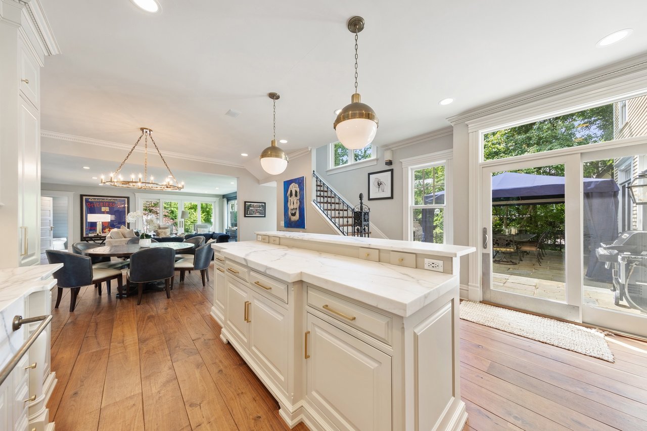 Experience Luxury Living Like Never Before