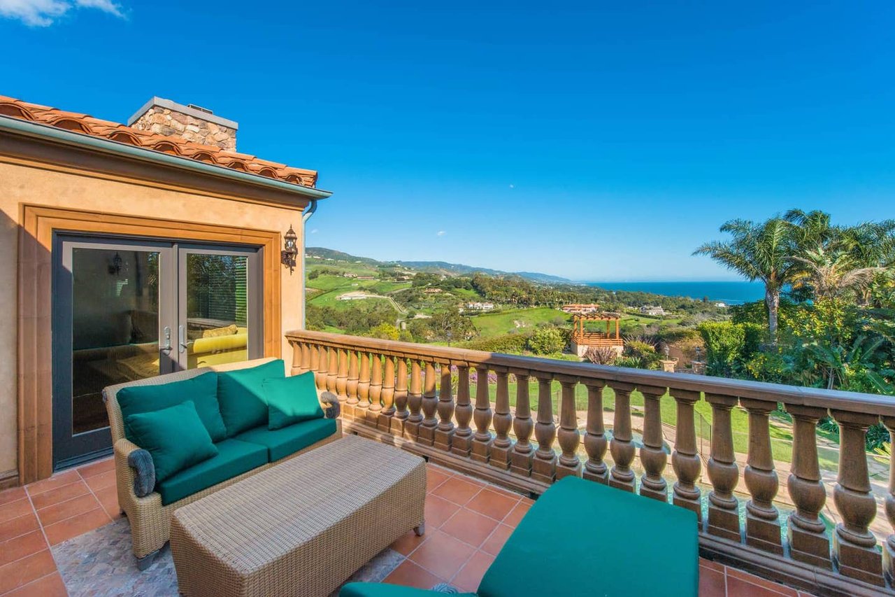 Cascade Villa