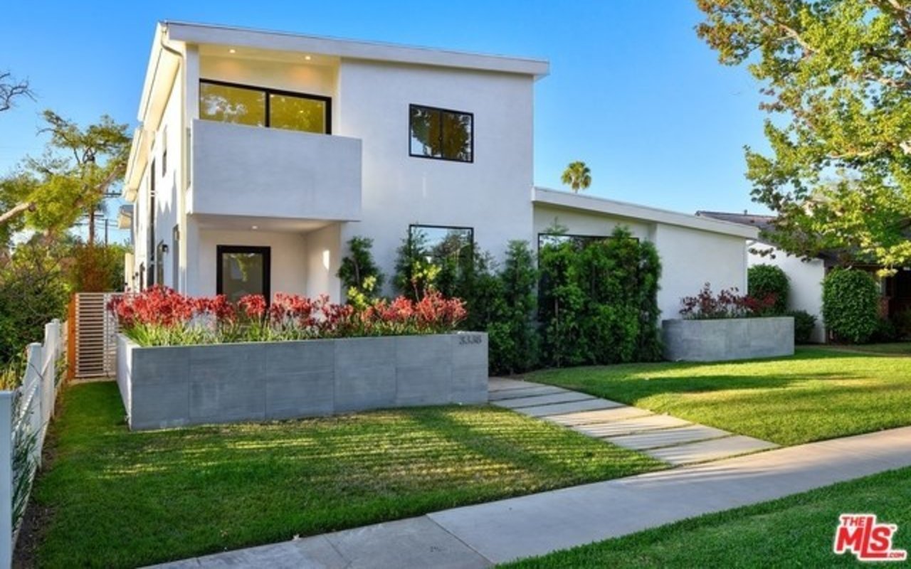 3338 McLaughlin Ave