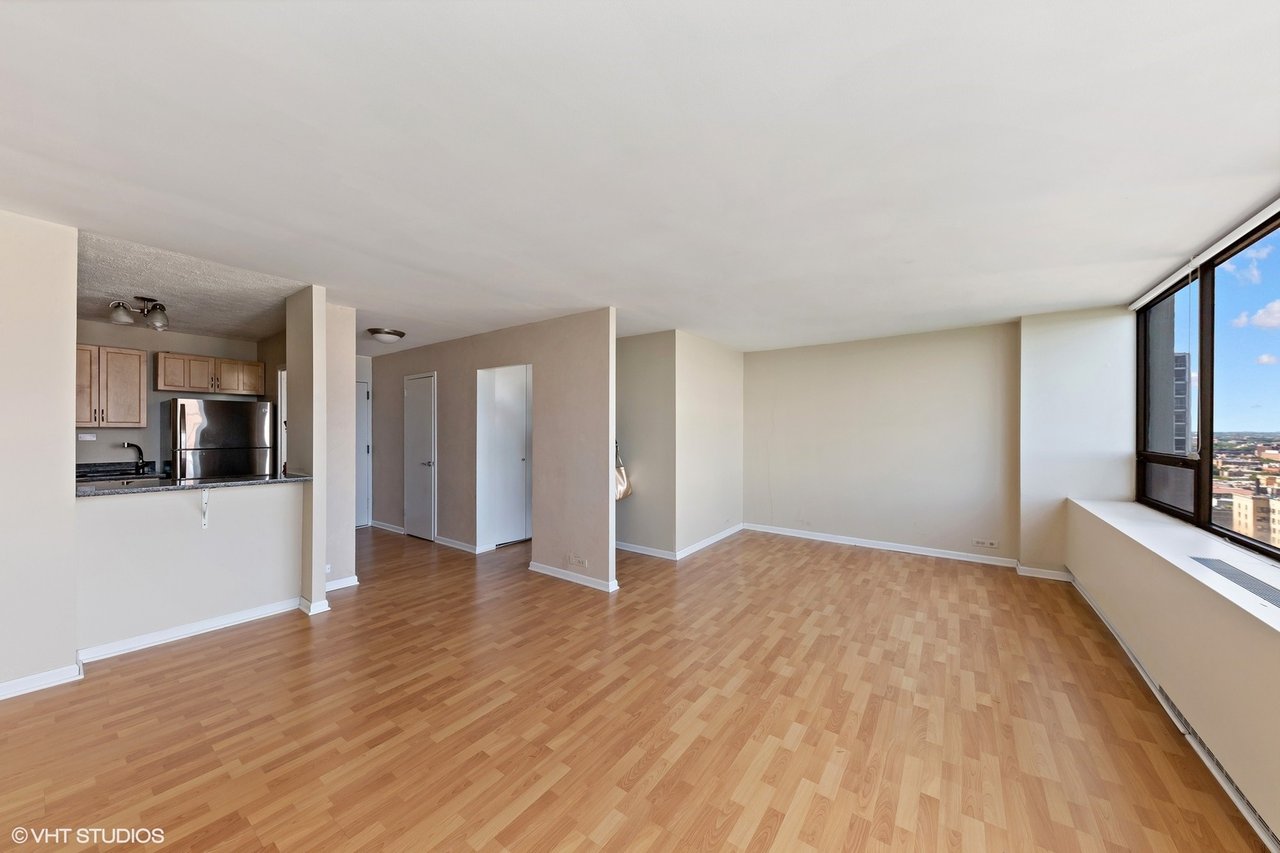 Condominium On Lake Shore Drive Is Absolutely Stunning