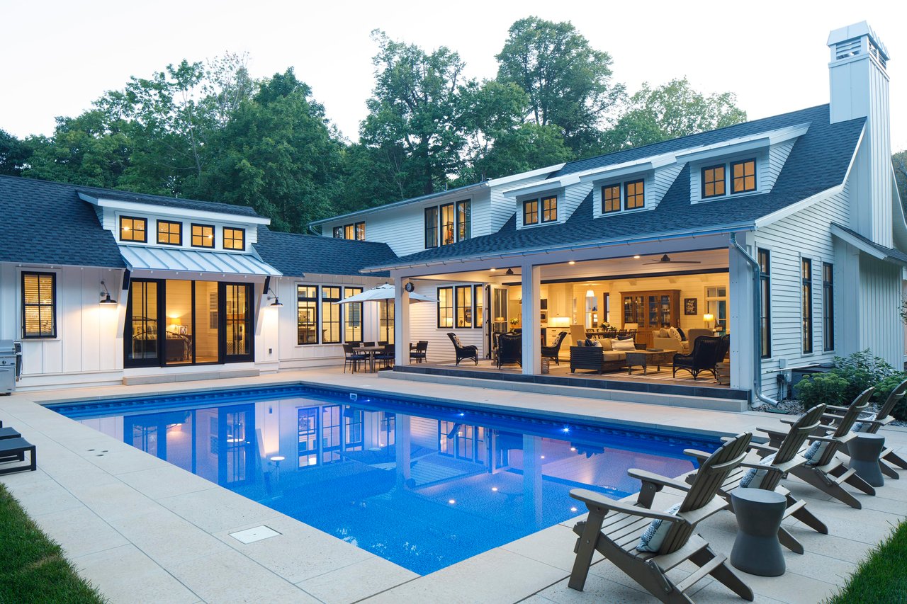 4693 Vine Hill Road | Deephaven