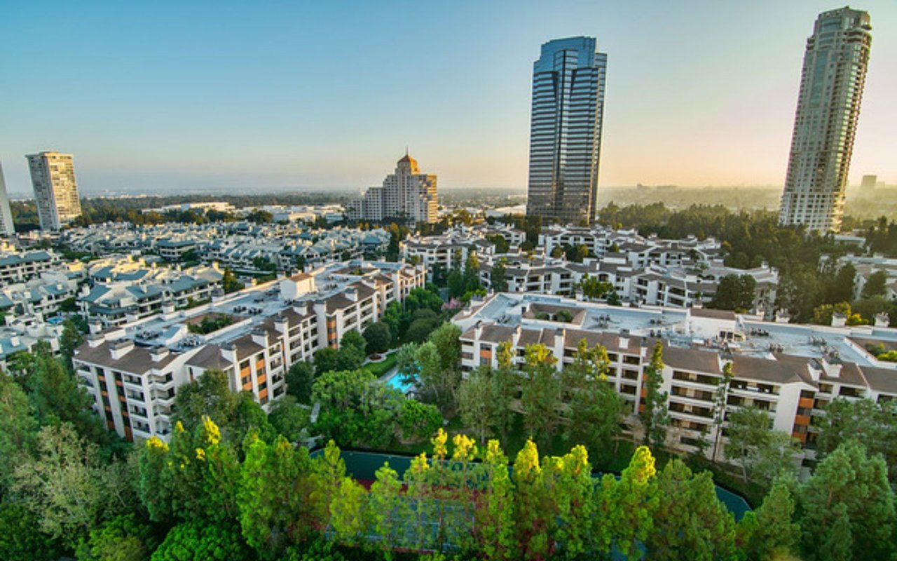 2170 Century Park E, #2008
