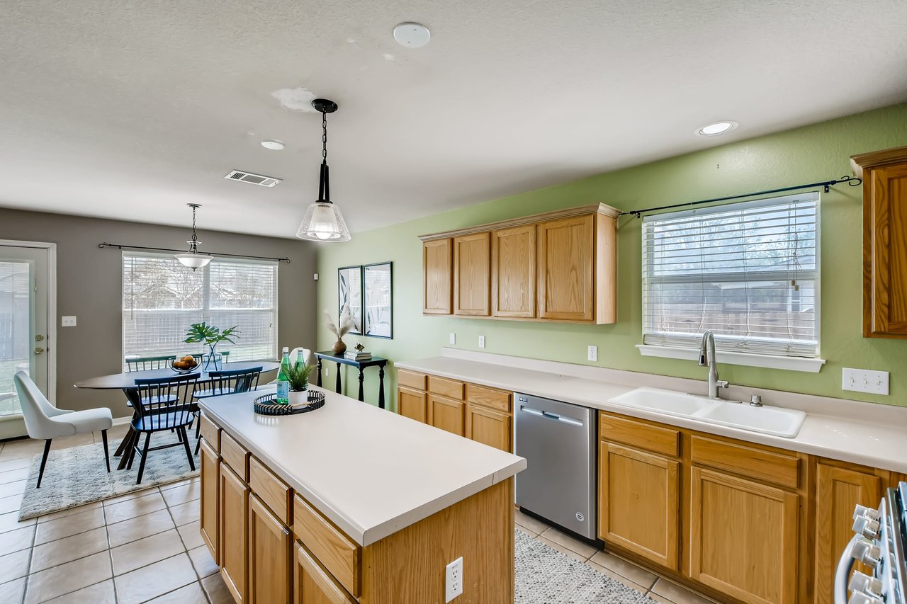 501 River Bluff Circle