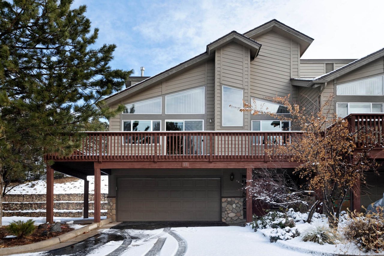 13 Pine Rdg Rd