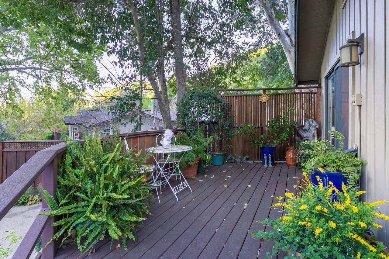 Fabulous single-story home located on the Westside of Alamo