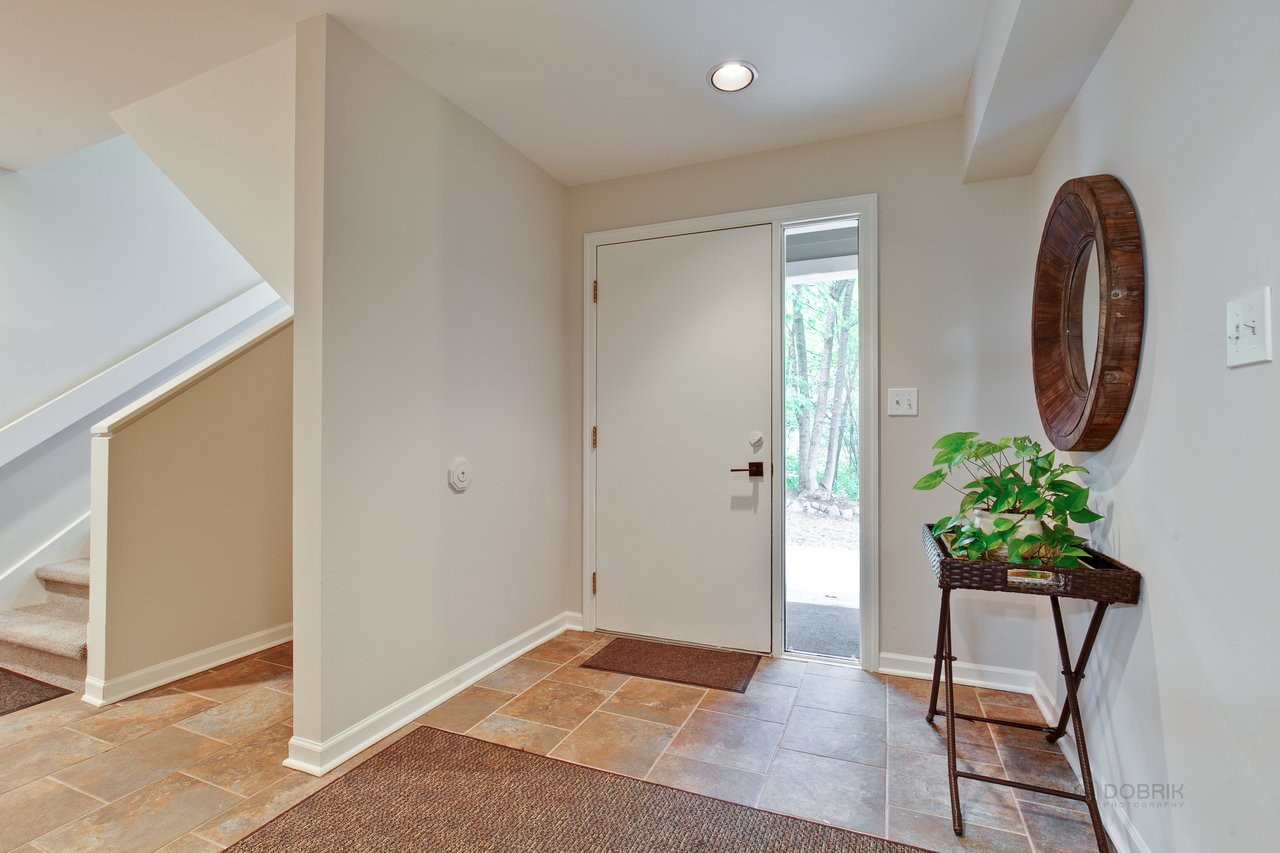 11233 Melvin Dr