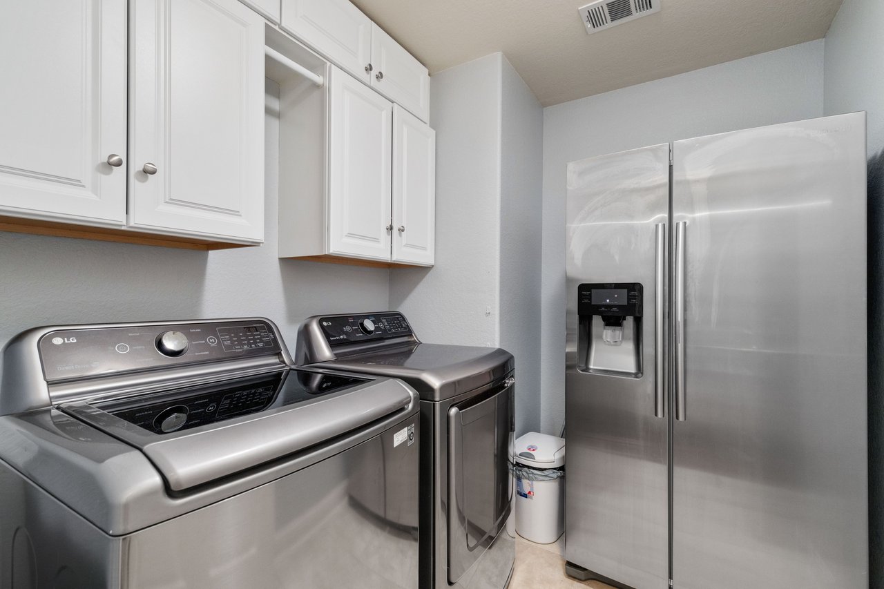 1204 Andrew CV