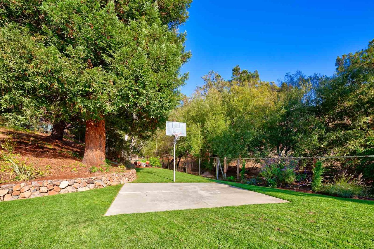 117 Sonora Way, Corte Madera