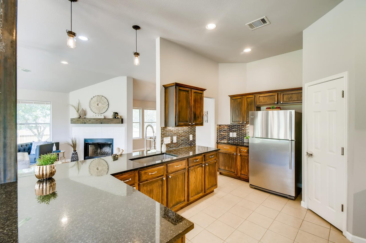 104 Willow Dr