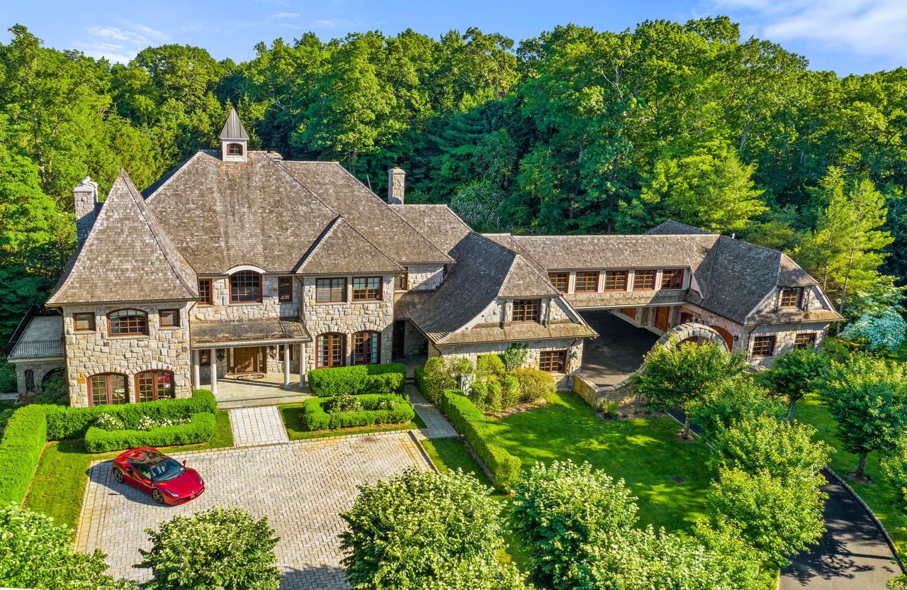 9 Terrace Cir, Armonk NY