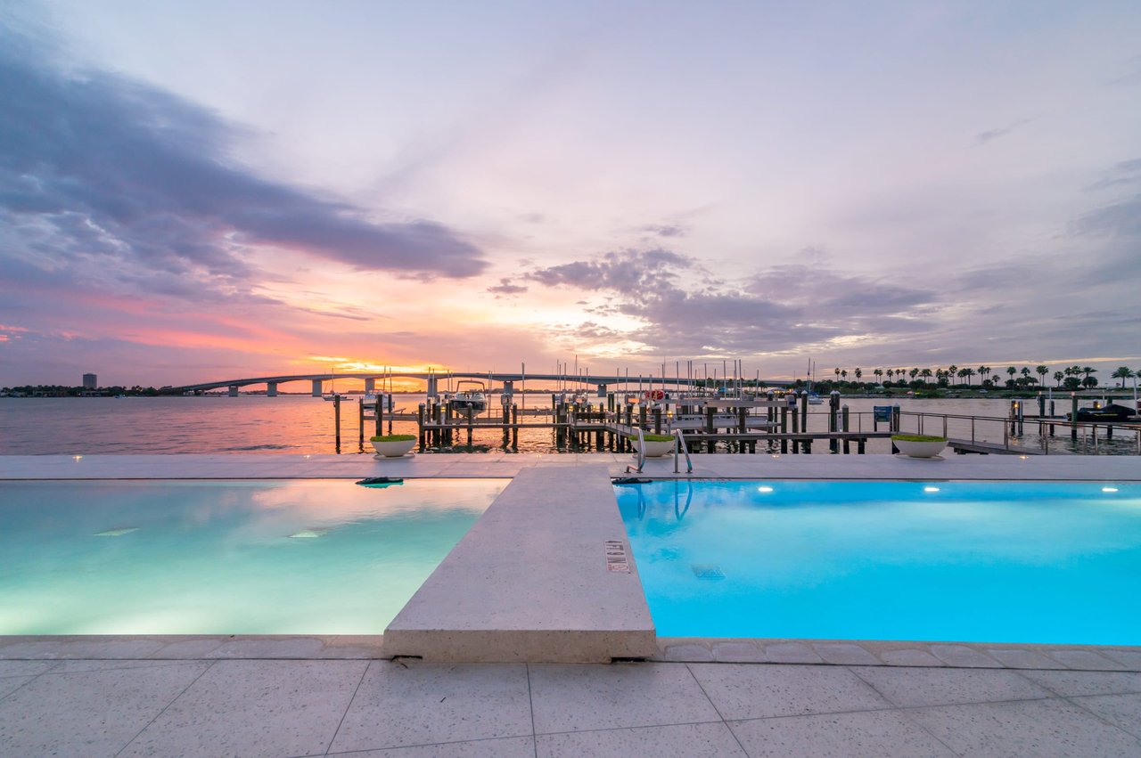 280 Golden Gate Point PH 2