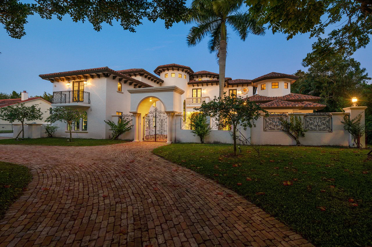 8060 Twin Lake Drive
